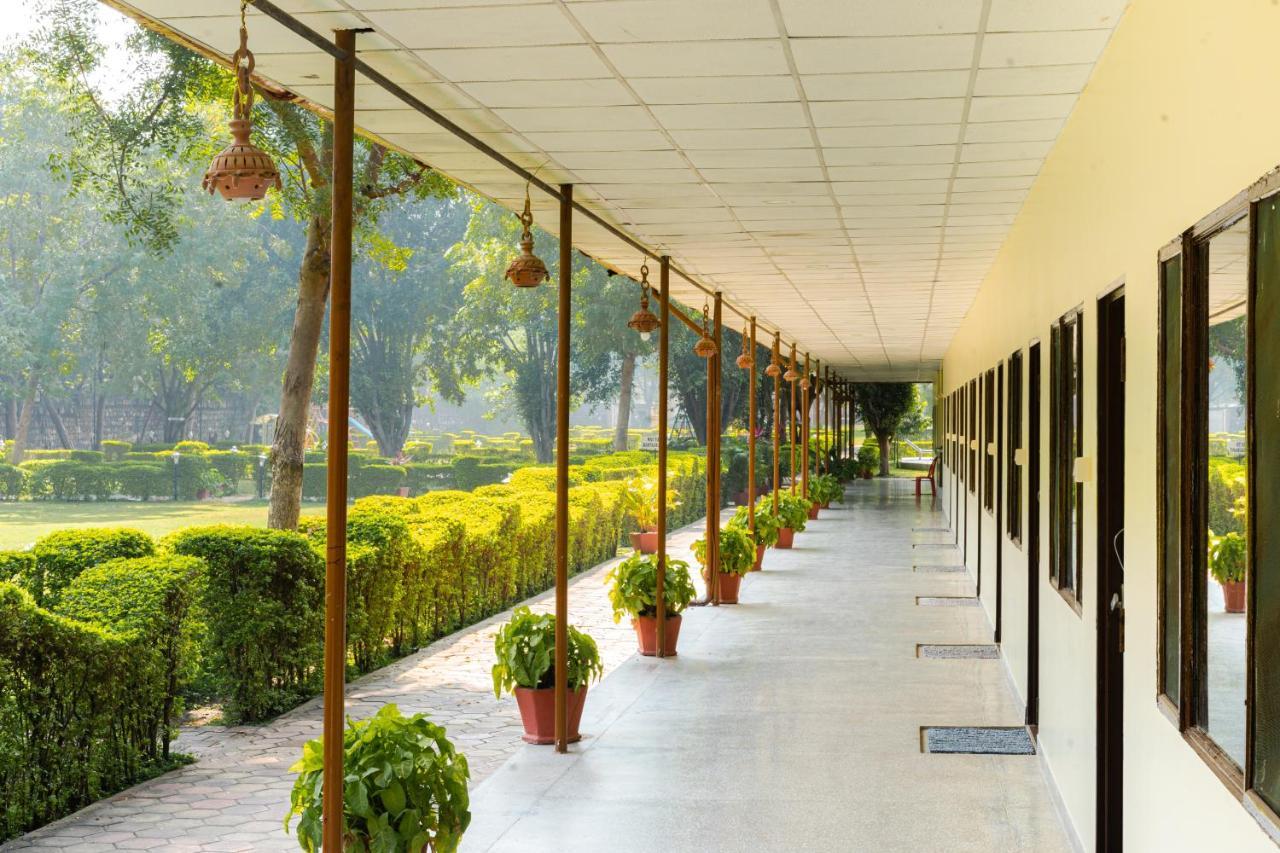 Narmada Hills Resort Omkareshwar Exterior photo