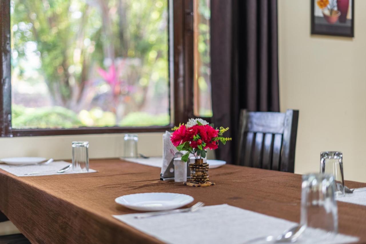 Narmada Hills Resort Omkareshwar Exterior photo
